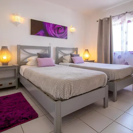 Casa Lottie *
